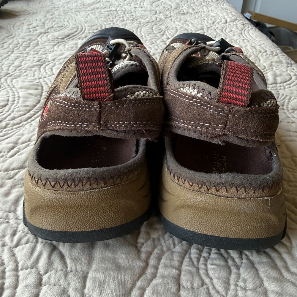 Khombu Men's Closed Toe Water Hiking Sandals Adjustable Size 10. #696736 Brown - Picture 2 of 11